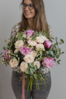 Bukiet kwiatów Romantyczna Piwonia