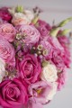 flowerbox-sredni-roza-bombastic-wax-eustoma-lavida-wroclaw-02
