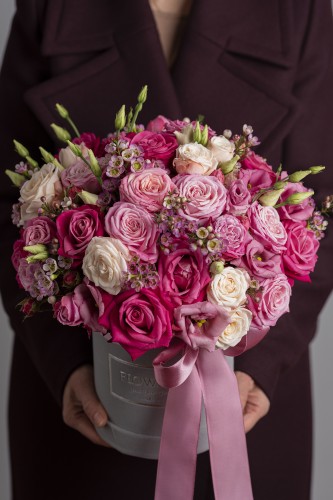 flowerbox-sredni-roza-bombastic-wax-eustoma-lavida-wroclaw